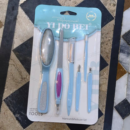 6 Piece Manicure Pedicure Kit Set